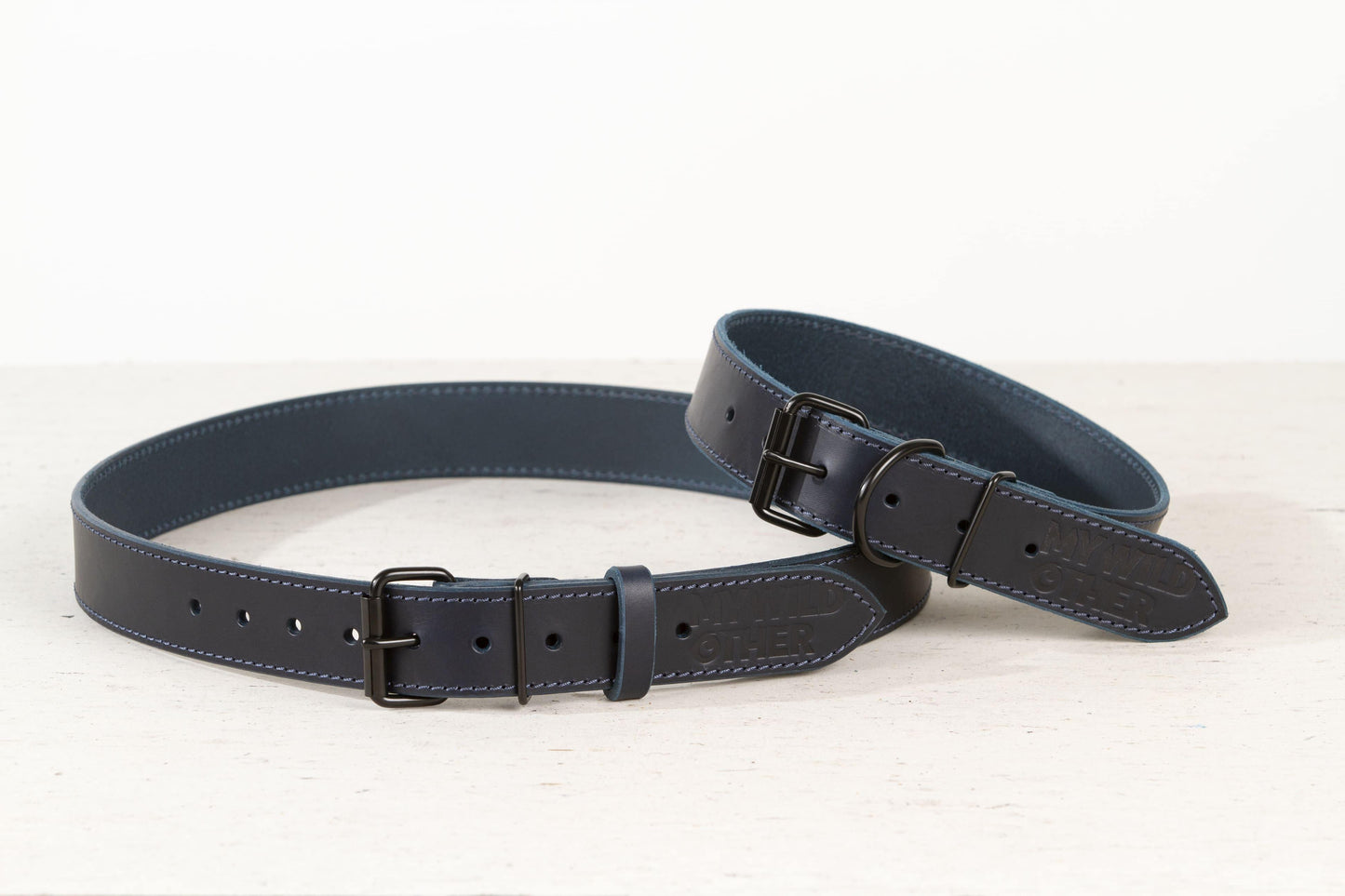 Handmade blue leather dog collar | animalistus