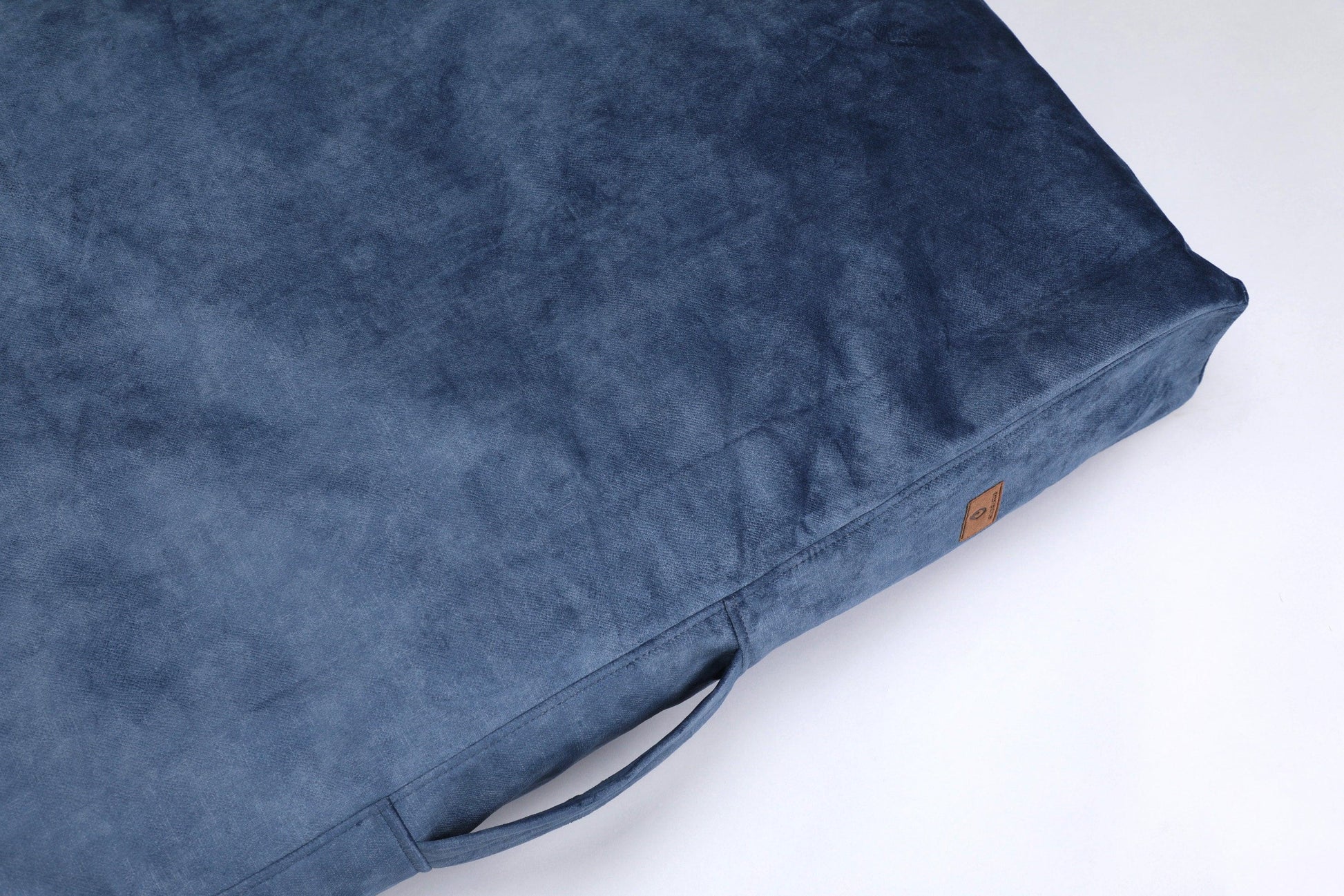 Dog cushion bed | LuxSoft | 2-sided | SKY BLUE | animalistus
