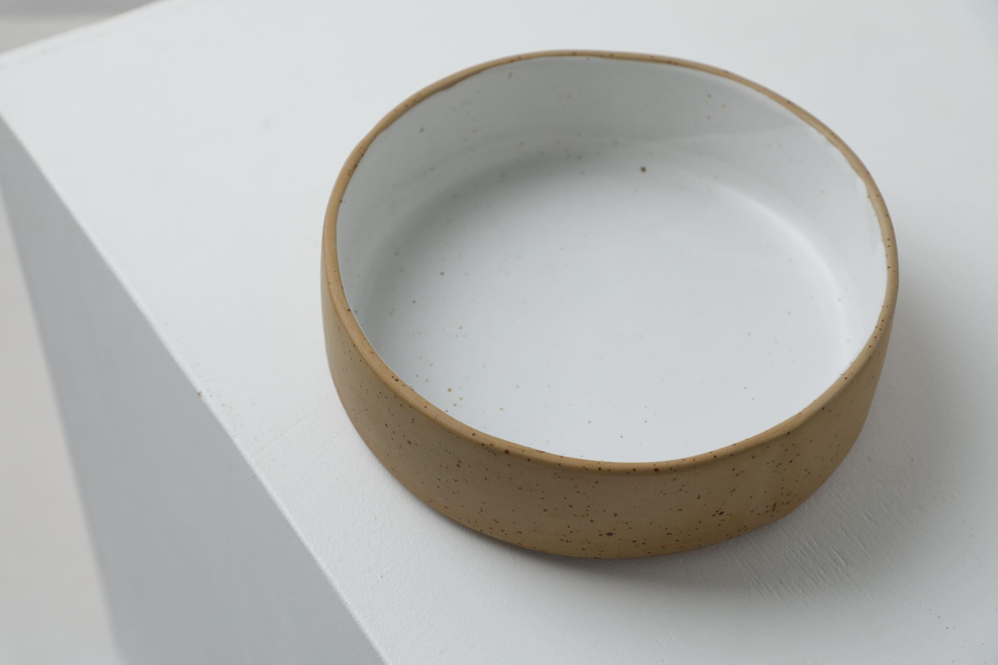 Handmade ceramic dog bowls | RAW+WHITE | animalistus