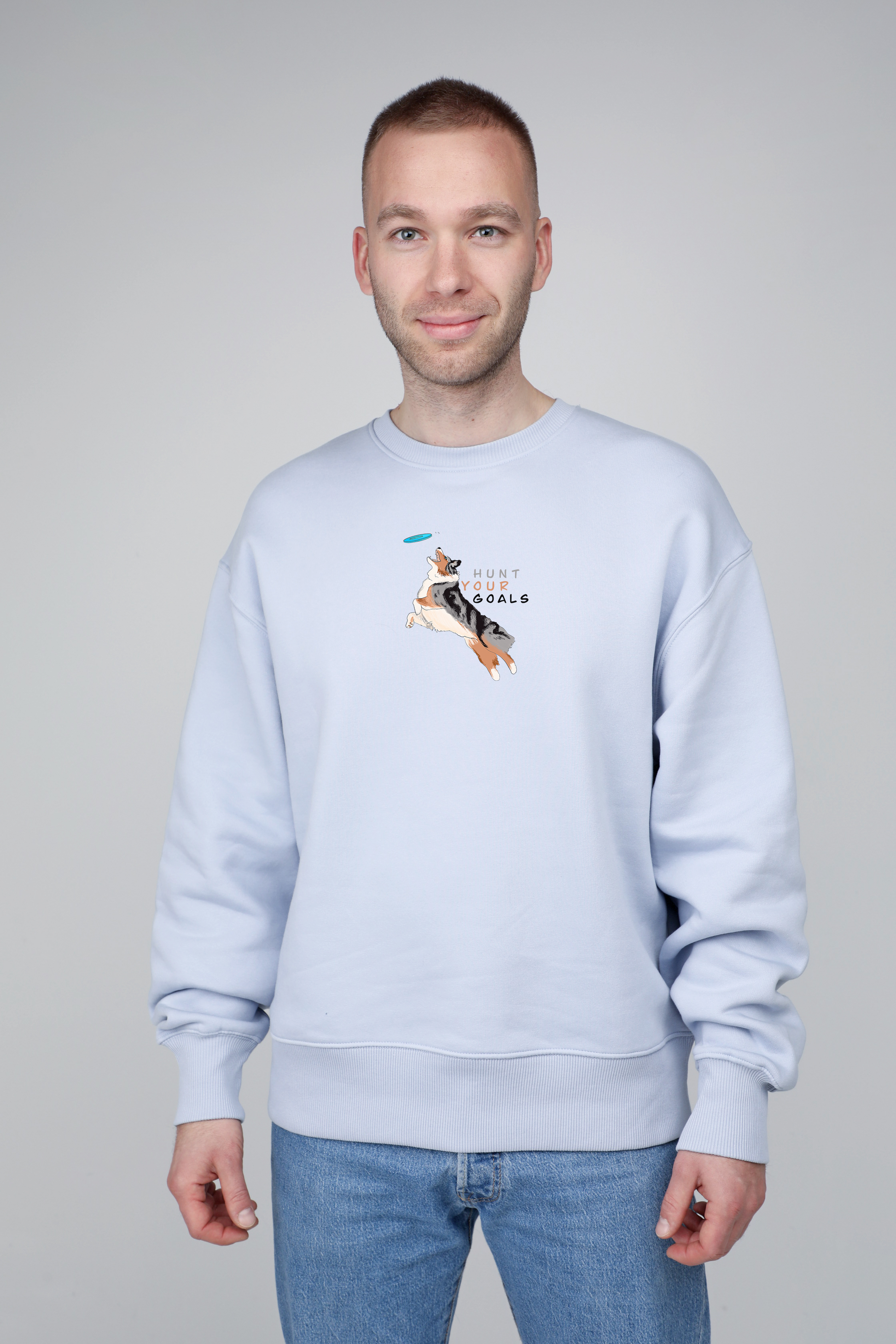 Hunt your goals | Crew neck sweatshirt with dog. Oversize fit | Unisex | animalistus