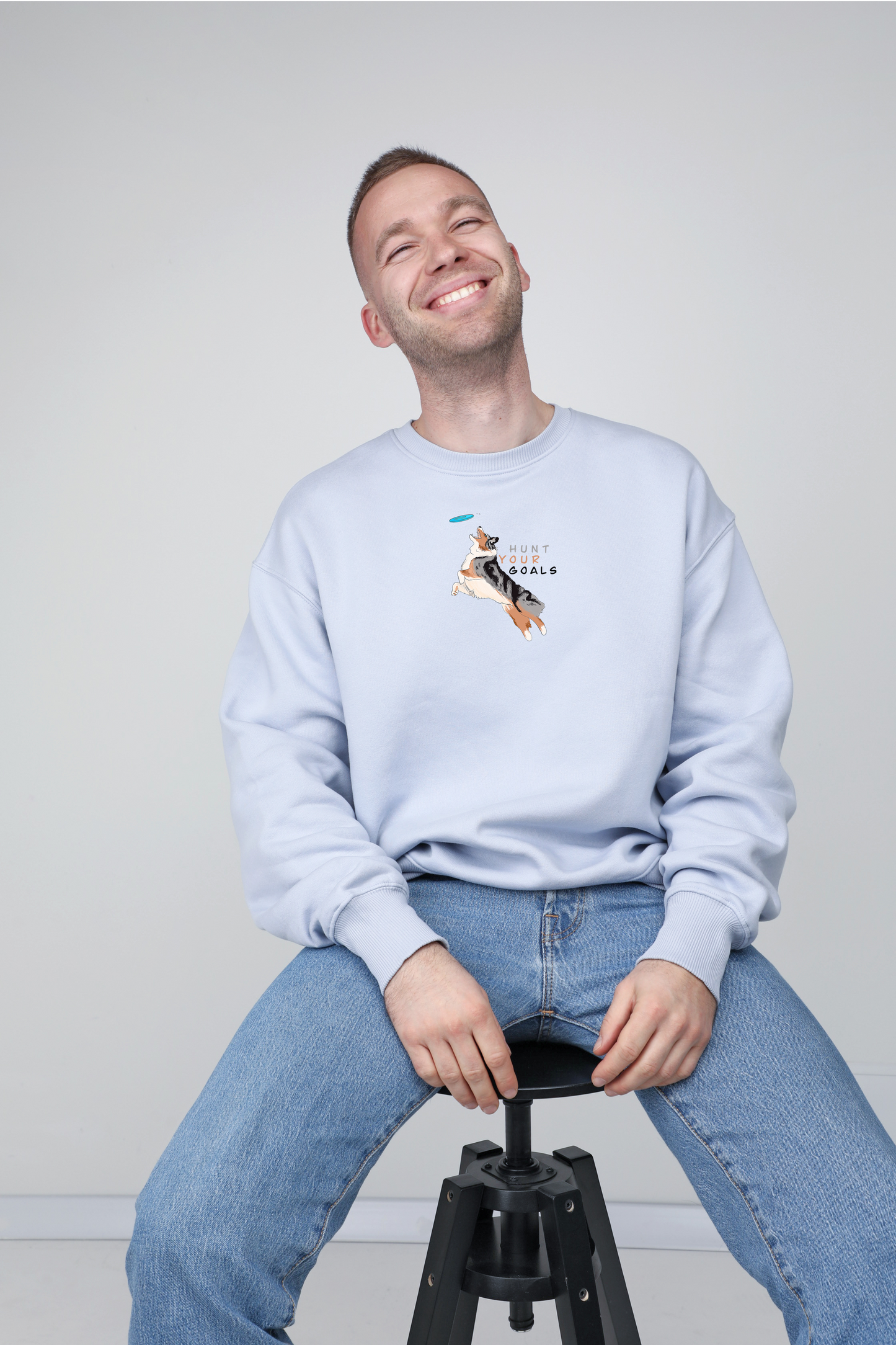 Hunt your goals | Crew neck sweatshirt with dog. Oversize fit | Unisex | animalistus