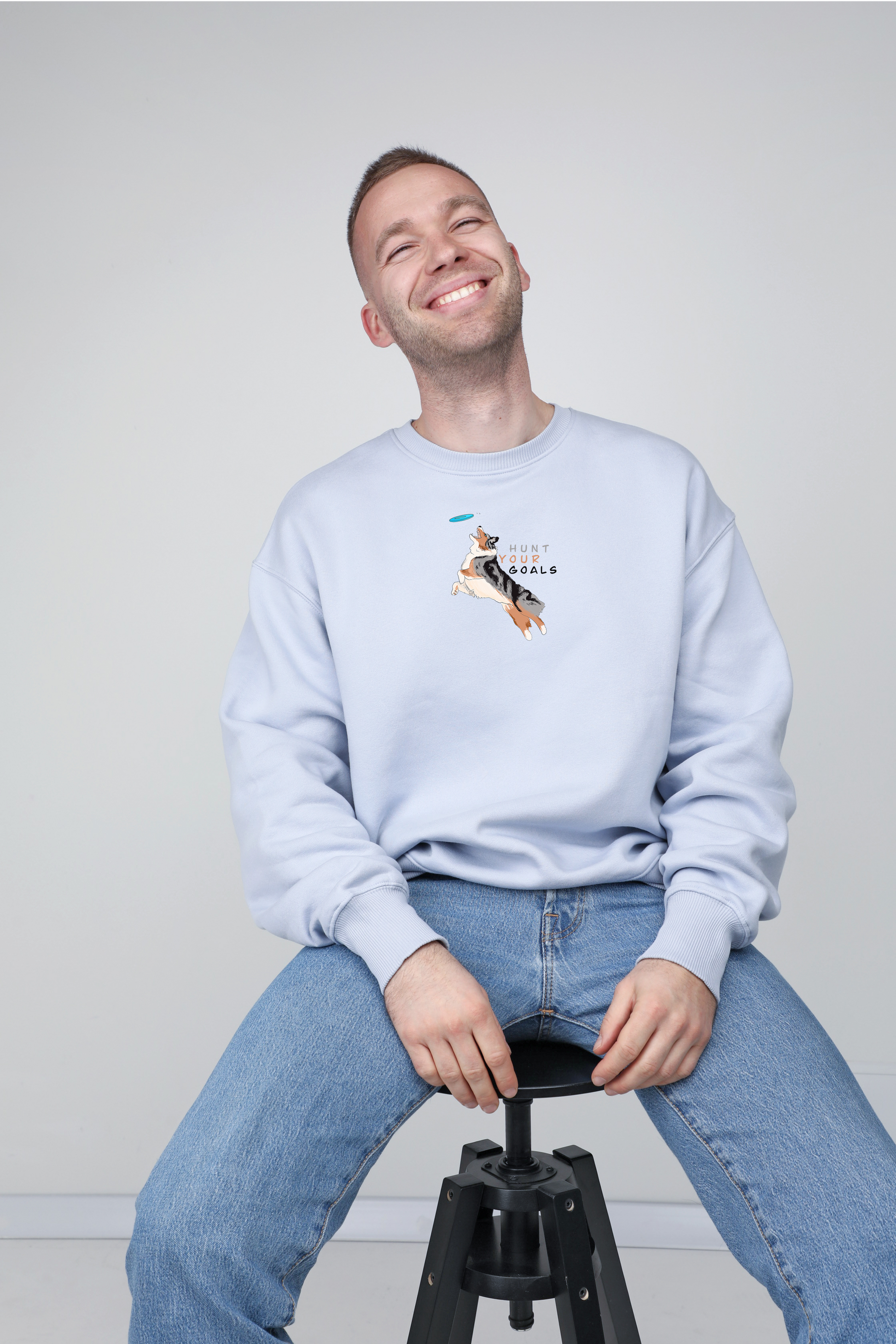 Hunt your goals | Crew neck sweatshirt with dog. Oversize fit | Unisex | animalistus