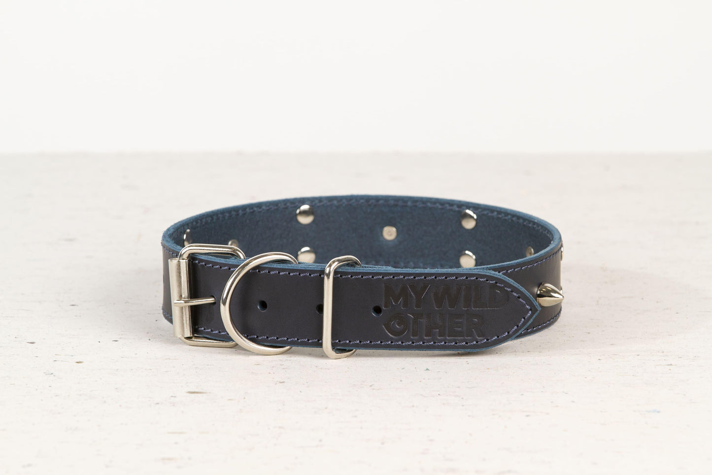 Handmade blue leather STUDDED dog collar | animalistus